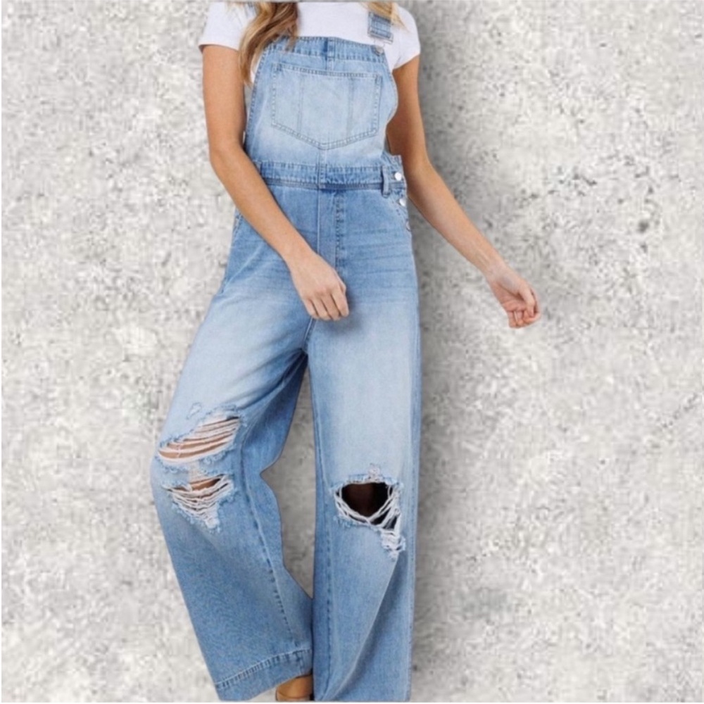 NWT Utility Vintage Wash Wide Leg Overalls Size Medium Vibrant MIU